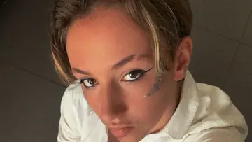 Mélody Pierson, alias MELY MELO, chanteuse de 18 ans originaire d'Arlon